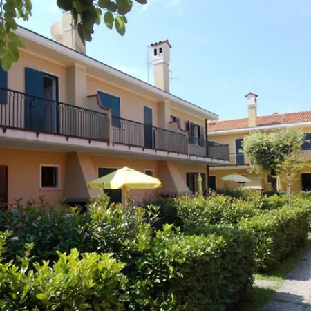 Private Garden And 3 Shared Pools In 4 Appartamento Bibione