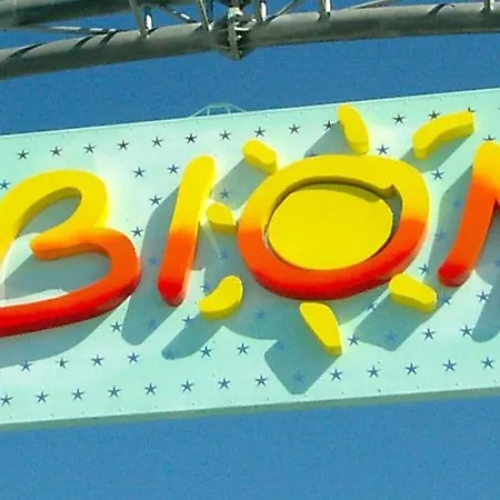 Private Garden And 3 Shared Pools In 4 Bibione