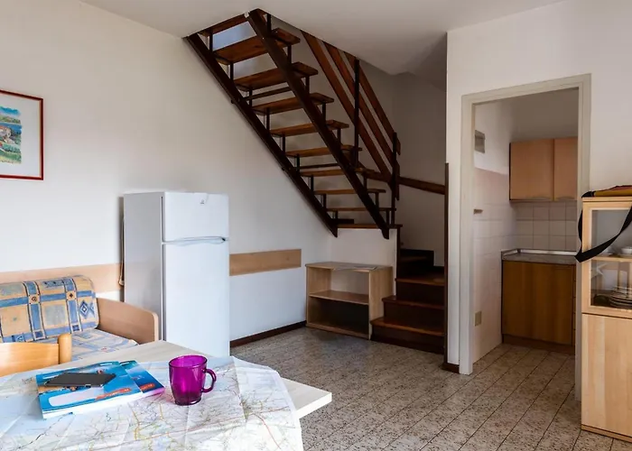 Relaxing For Families In Apartment *